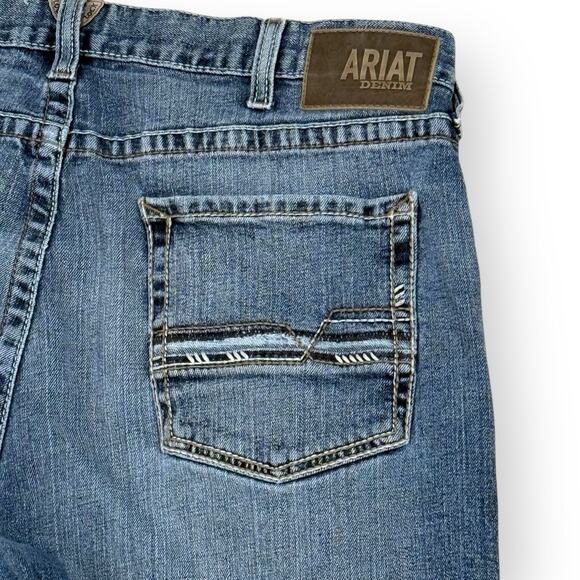 Ariat Men’s M5 Jeans Stillwell Straight Fit Leg 38/30 Embroidered Fargo Wash - Picture 10 of 15